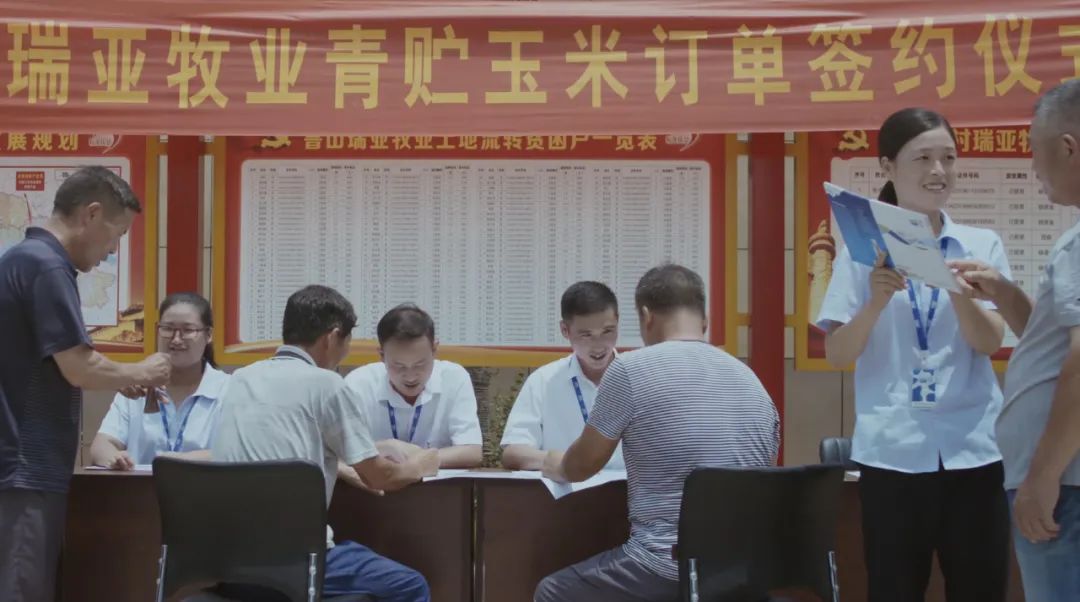 喜報 | 花花牛乳業集團榮獲“2022年度河南省食品行業履行社會責任優秀企業”榮譽稱號