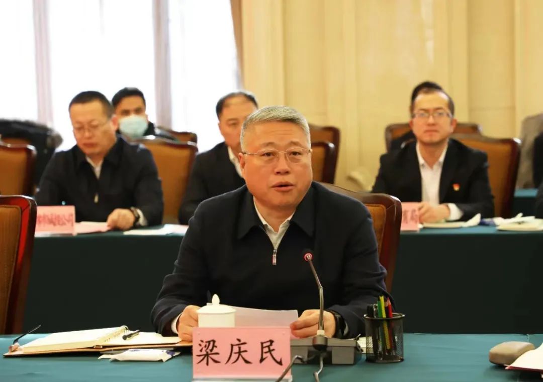 產(chǎn)業(yè)聯(lián)動促發(fā)展 合作共贏創(chuàng)未來 | 佳木斯市政府、富錦市政府與花花牛乳業(yè)集團(tuán)正式簽署戰(zhàn)略合作協(xié)議