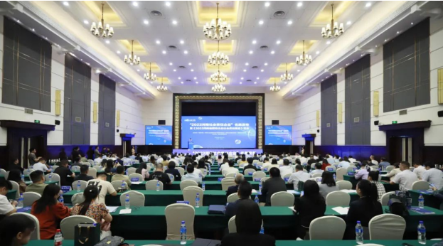 國(guó)企擔(dān)當(dāng) | 花花牛乳業(yè)集團(tuán)斬獲“2023河南社會(huì)責(zé)任企業(yè)”推選活動(dòng)兩項(xiàng)大獎(jiǎng)！！